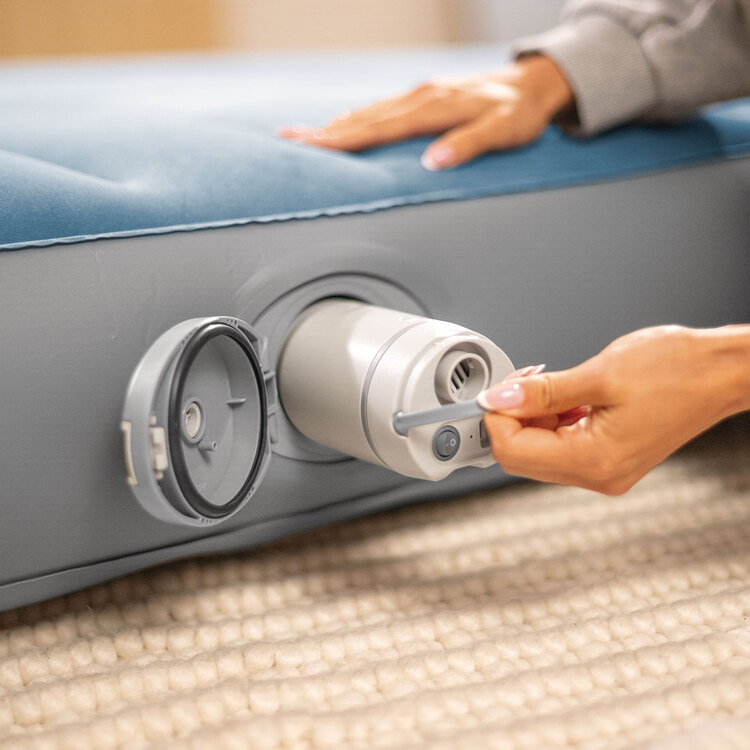 Matelas gonflable Prestige Downy avec pompe rechargeable 2 personnes