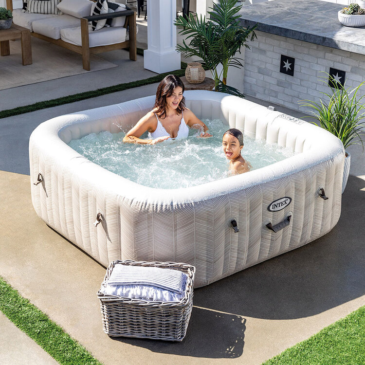 Spa gonflable 6 places Chevron | Carré | Motifs beige & blanc | INTEX