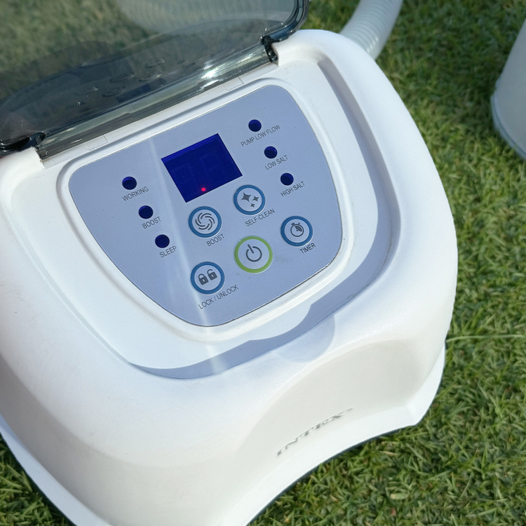 Stérilisateur au sel QS400 | Pour piscines jusqu'à 17 m³ | INTEX