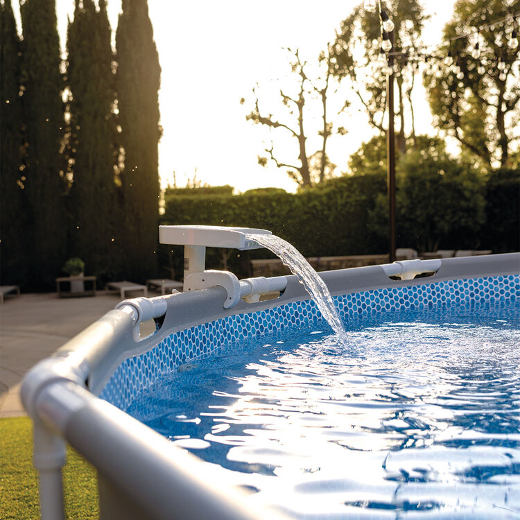 Cascade piscine LED multicolore INTEX